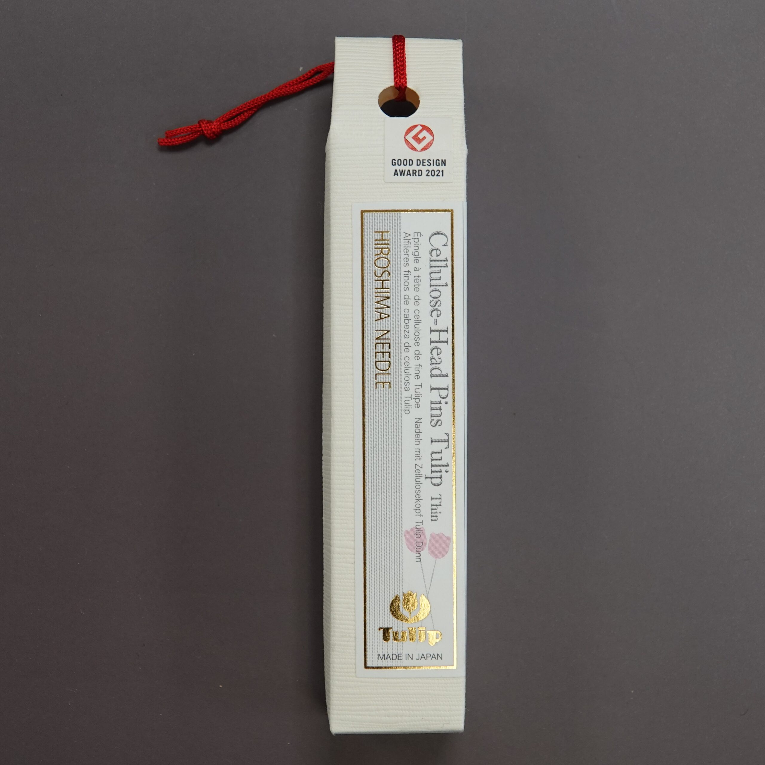 Slightly Damaged Tulip Cellulose Head Thin Pins - Image 1